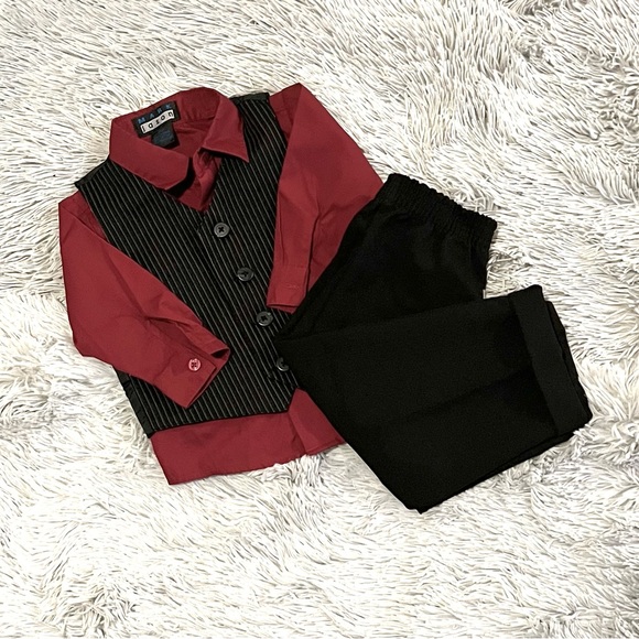 Mark Jason Boys Suit Red and Black : 18 Months - Picture 1 of 5